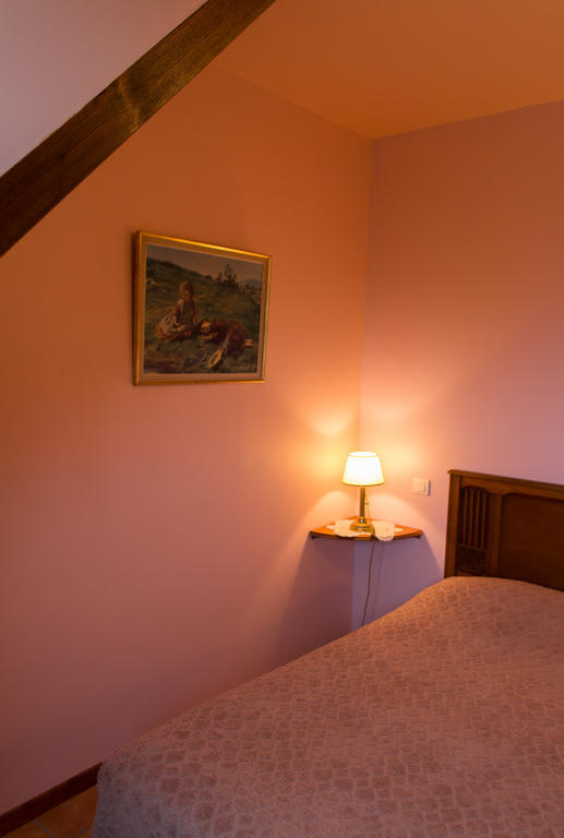 Chambres D'Hotes Sur La Courtine De Coucy Eksteriør bilde